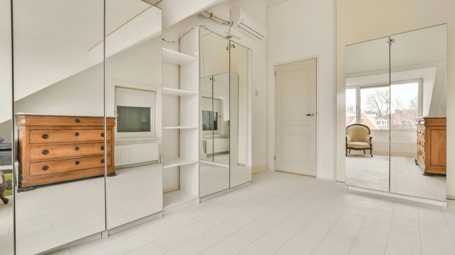 Sliding Wardrobes for Apartments: Space Efficiency Tips