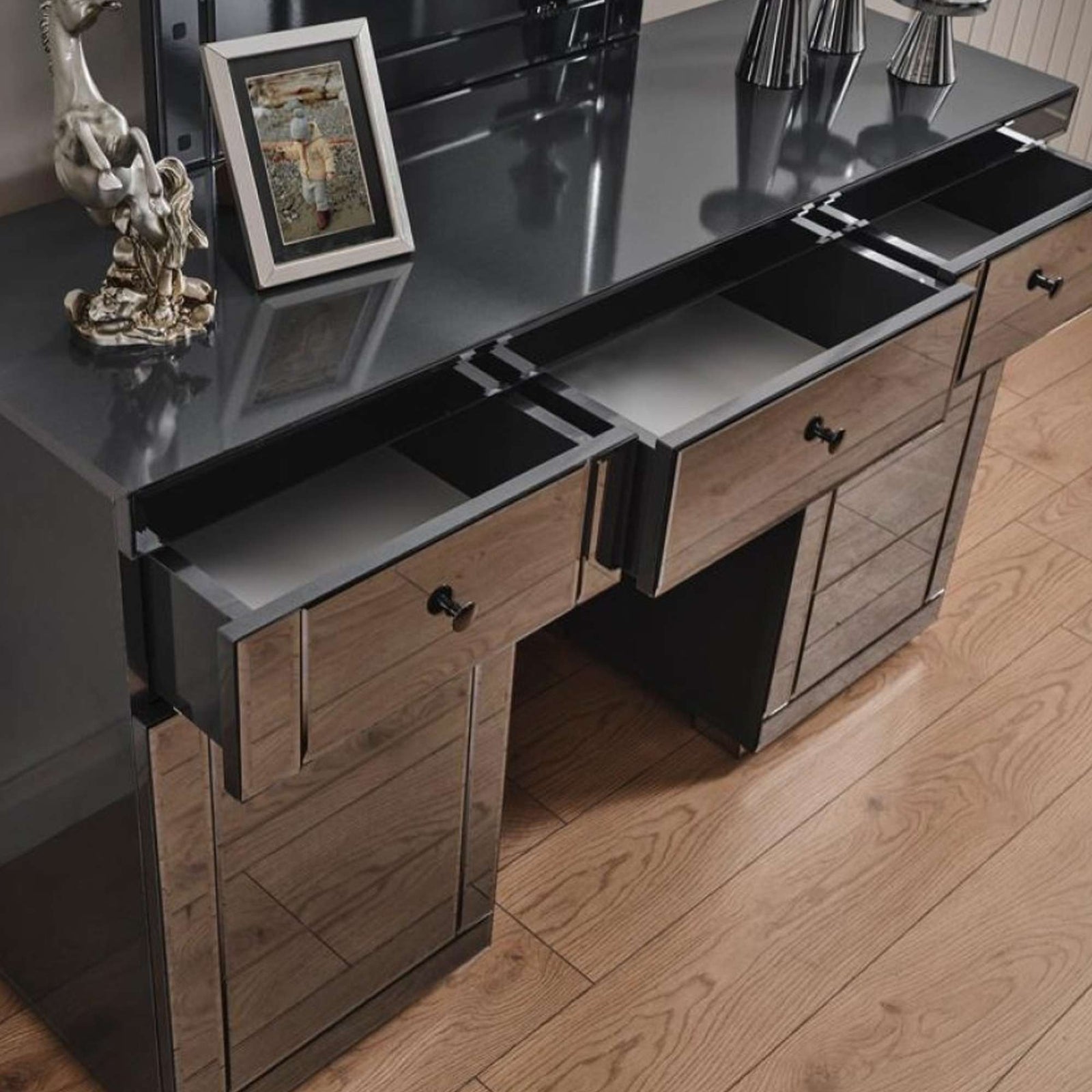 VENICE GREY LUXURY BEDROOM SET